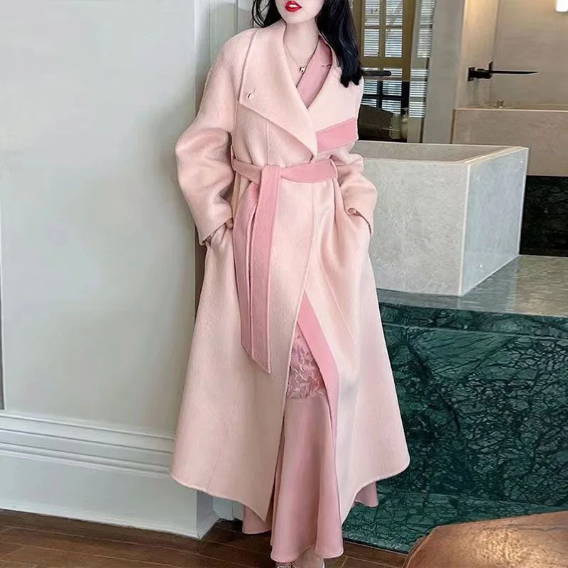 

2022 Autumn And Winter New Fashion Pink Hepburn Temperament Goddess Fan High-end Thin And Long Woolen Coat Women