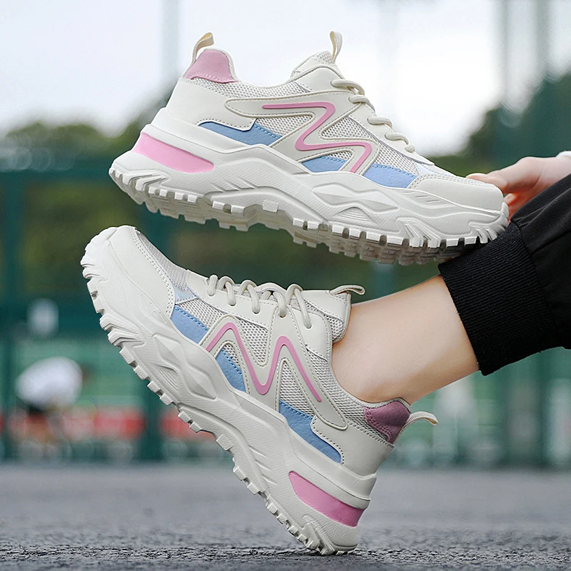 

TUINANLE Women Chunky Sneakers White Vulcanize Shoes Plus Size 35-43 Female Platform Running Sneakers Ladies Black Casual Shoes