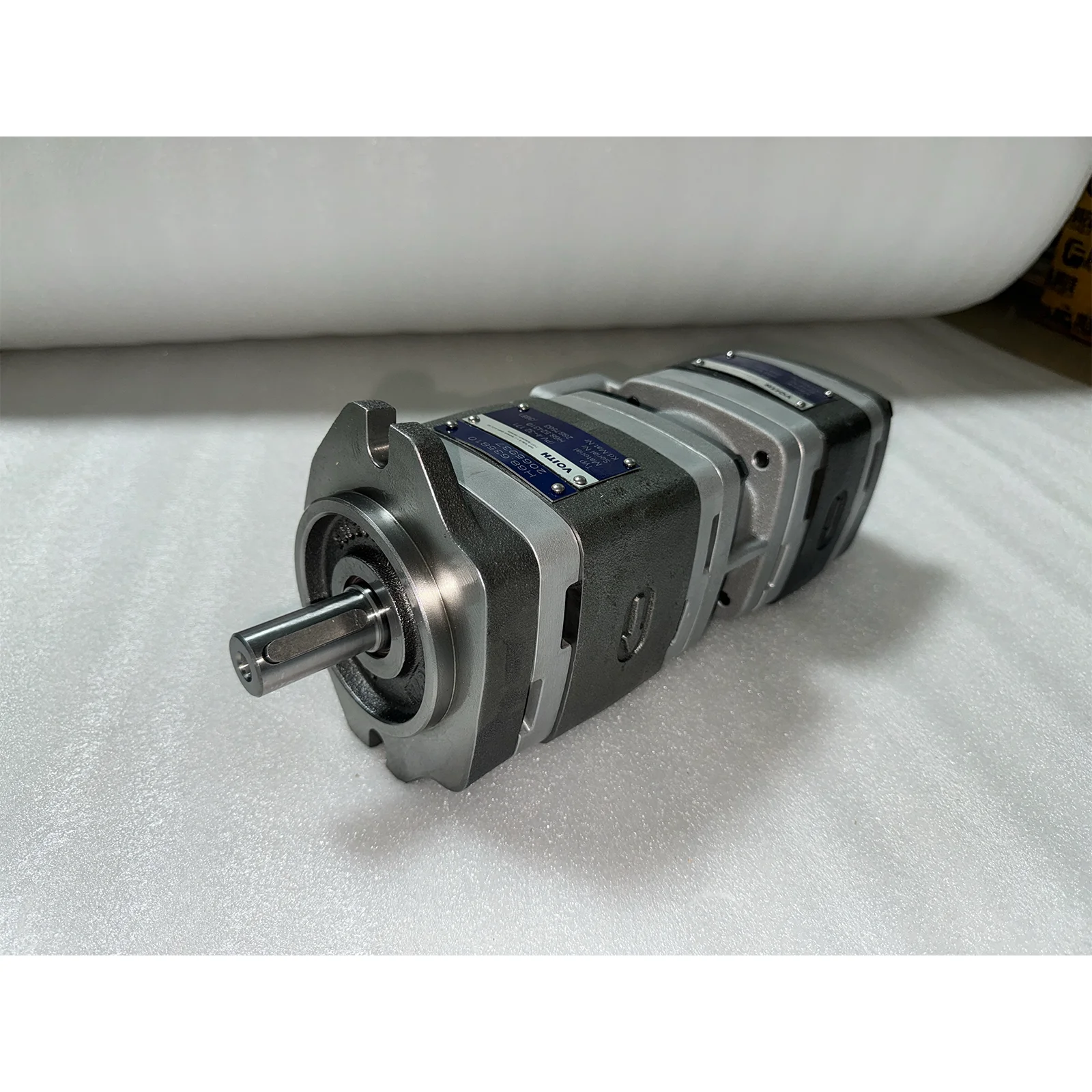 Оригинальные новые внутренние шестеренные насосы высокого давления IPV 4-32 171 +