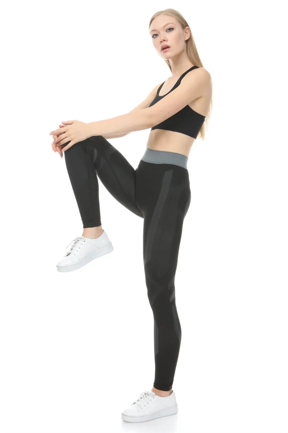 

Sportsman Bustier Suit 27215