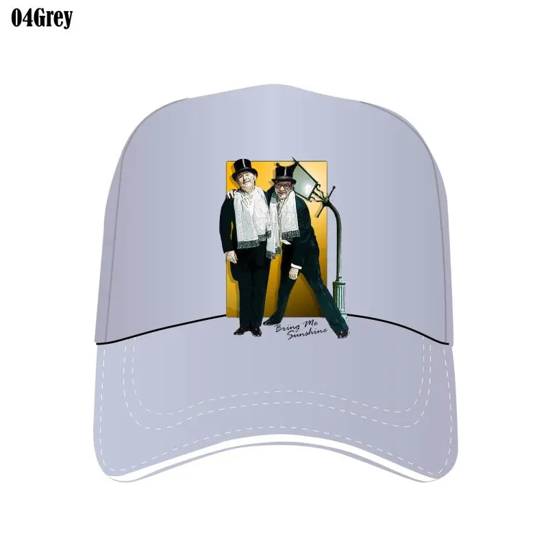 

Футболка Morecambe and Wise - Bring Me SunshineMen & Women's Tees in (lazyморковь) Классическая комедия пение под дождем