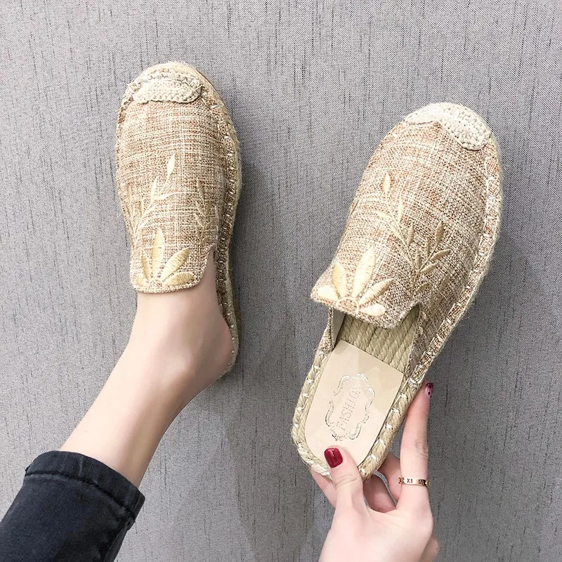 

New style single shoes Korean flat shoes fashion embroidered half slippers lazy pregnant women's shoes
