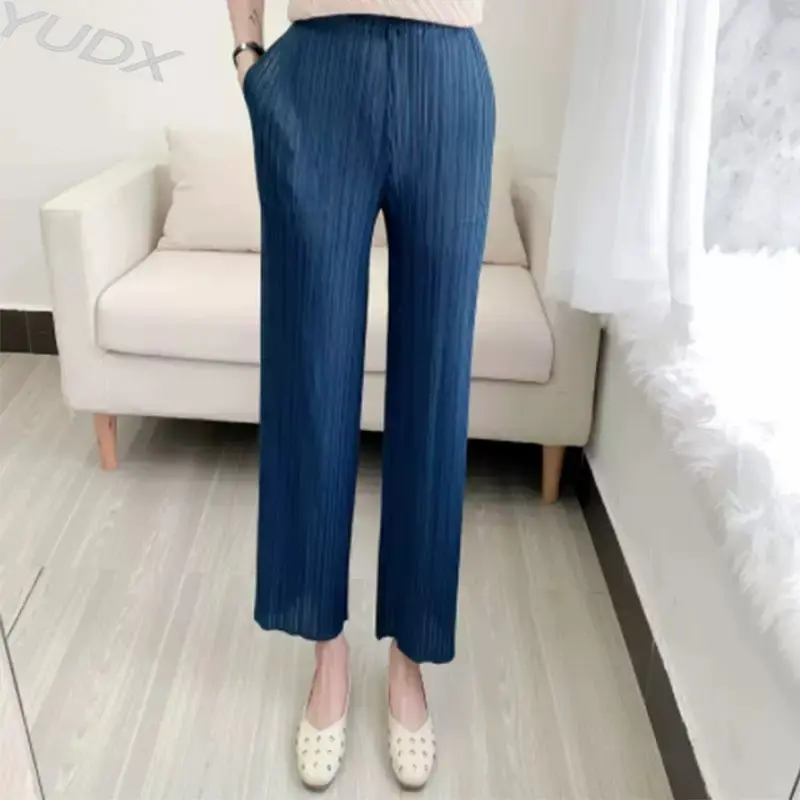 

2023 Summer New Pants Women Miyake High-end Casual Simple Loose Pleated Hundred with Thin Straight Solid Color Nine-point Pants