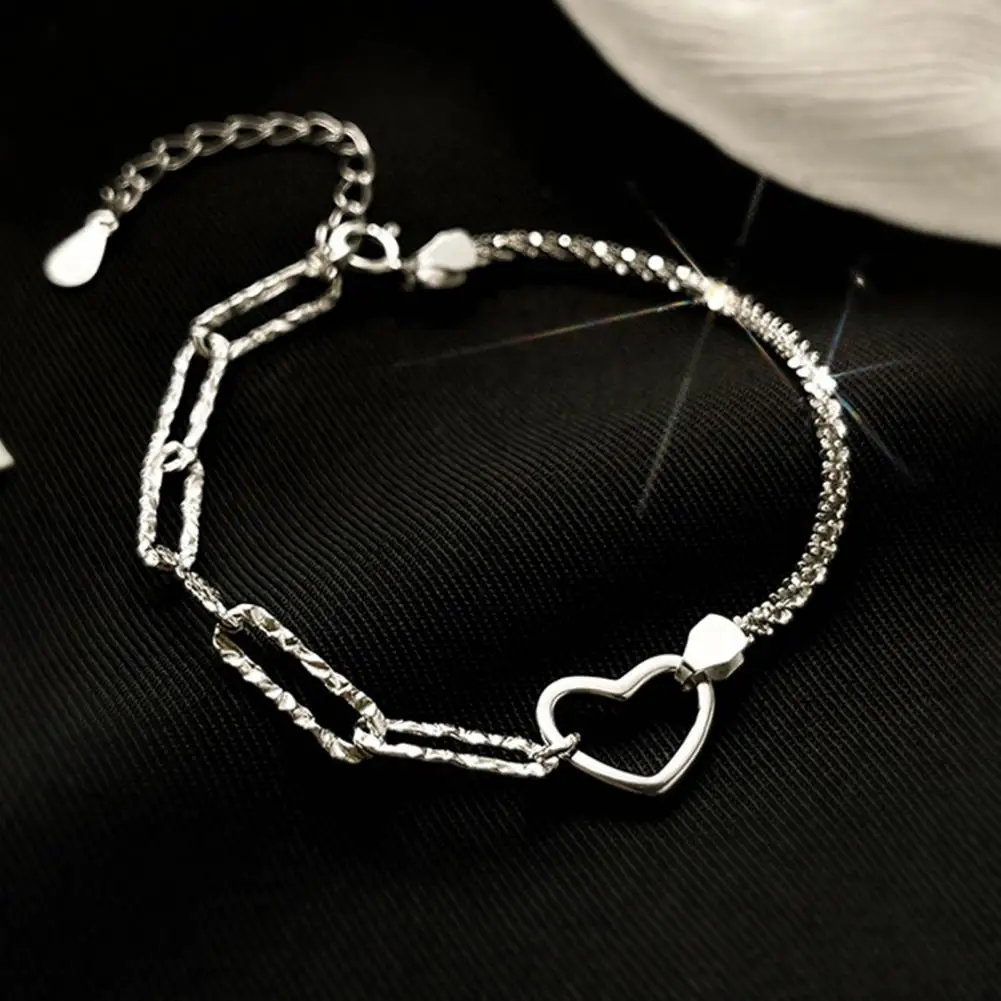 

Women Bracelet Bright Luster Lightweight Love Heart Chain Bracelet Female Party Jewelry Ladies Bracelet Women Bracelet