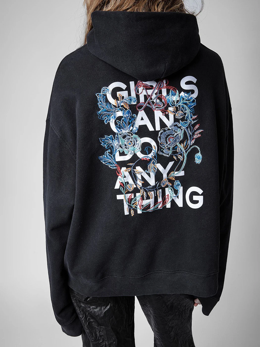 

Свитшот женский с цветочной вышивкой, весна-осень 2023