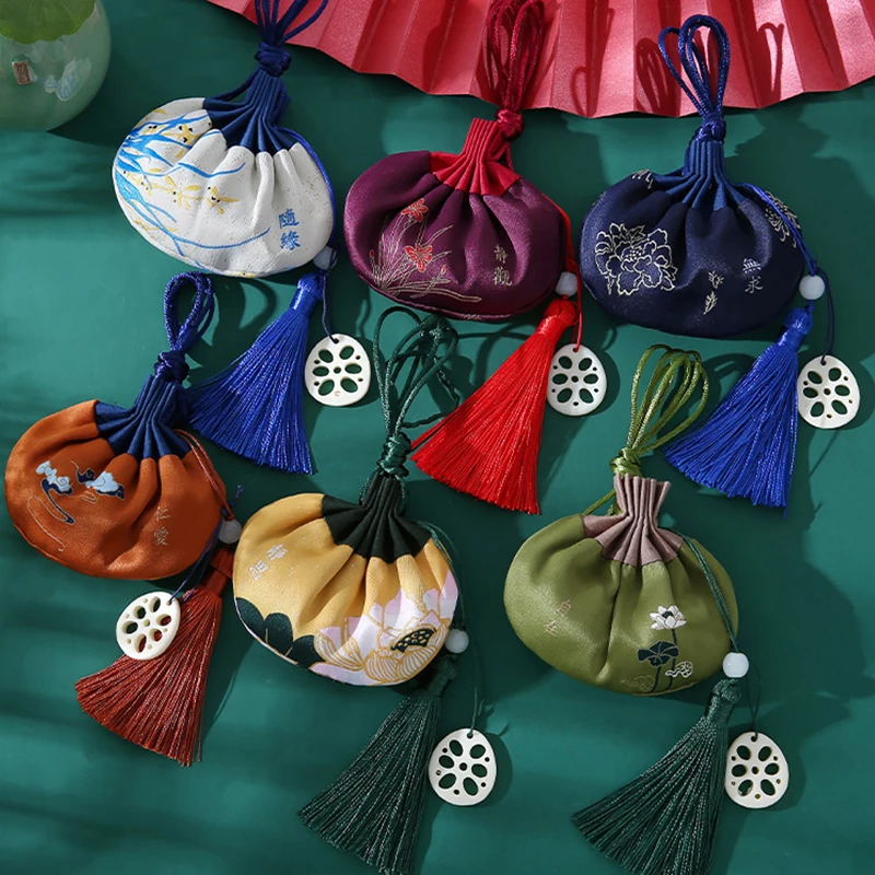 Lotus Sachet Antique Palace Sachet Tassel Empty Bag Mosquito Repellent Car Pendant Bags Jewelry Gift Storage Drawstring Pouch