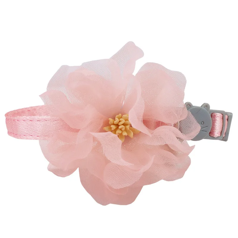 

Ошейник для домашних питомцев, регулируемый галстук с колокольчиком, защита от удушения, для прогулок и прогулок с кошками