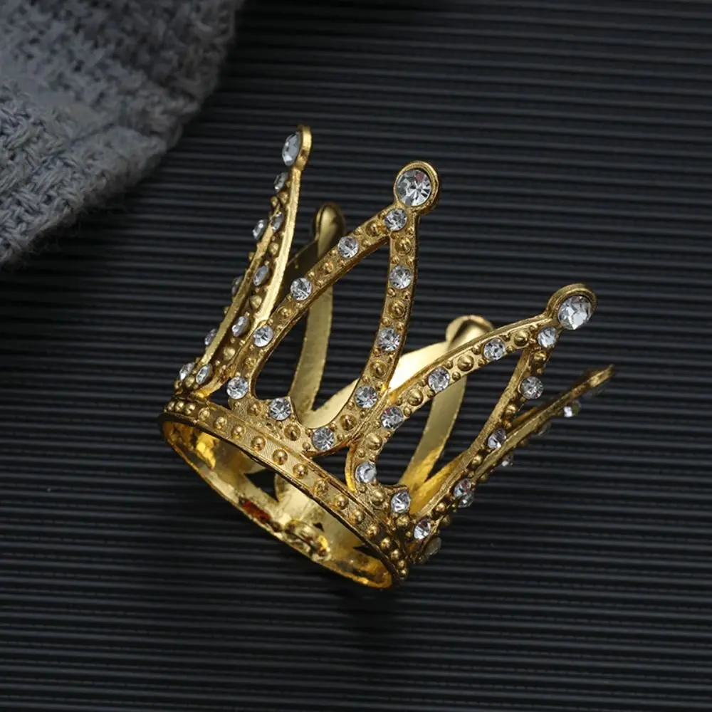 

Металлическая корона для торта