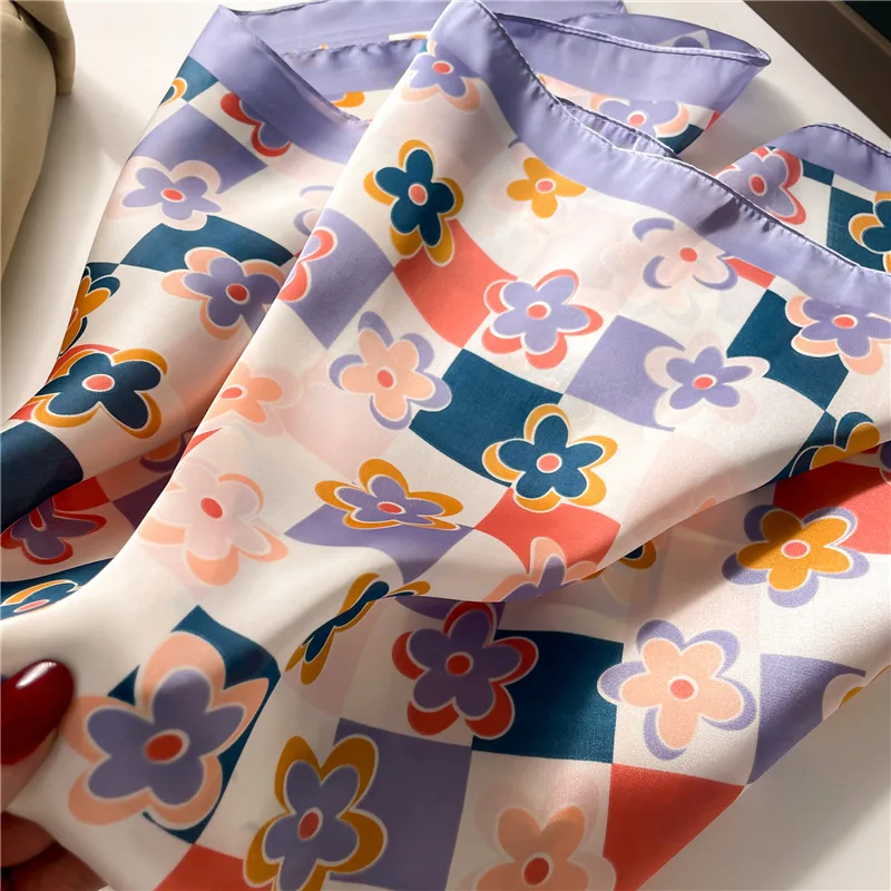 Женский квадратный шарф из искусственного шелка 70x70 см