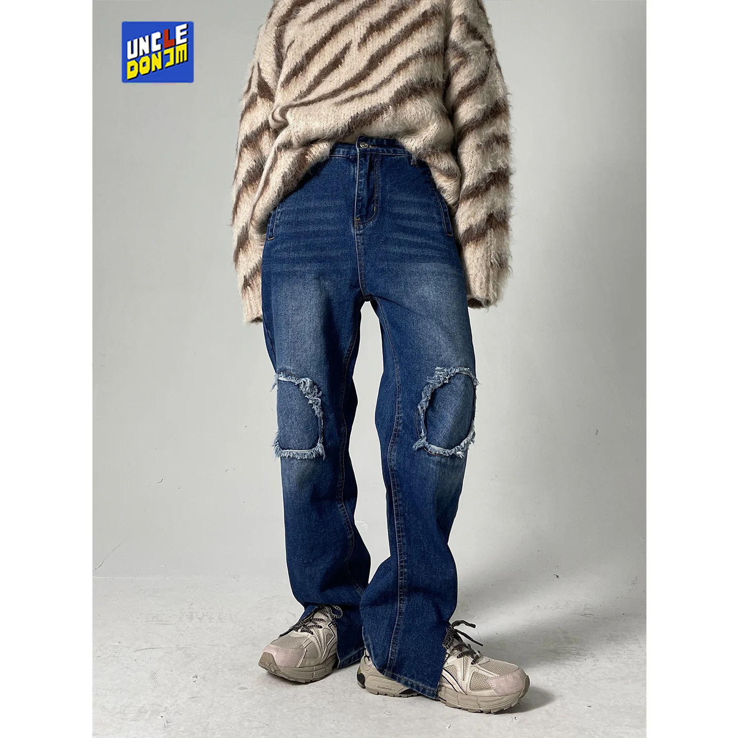 

Мужские рваные джинсы UNCLEDONJM, в стиле хип-хоп, состаренные, одежда в готическом стиле, 2021