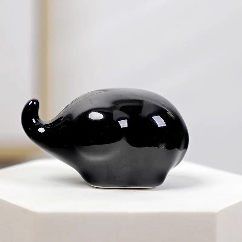 

Керамическая статуэтка слона