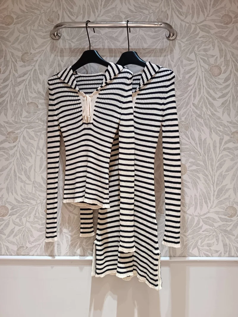 Осень 2024 новая женская толстовка с матросским воротником модная и изысканная