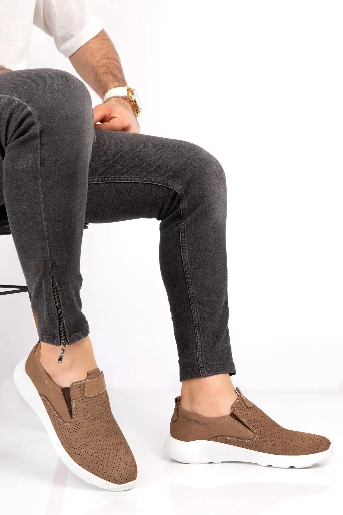 

Men's Shoes Sand Color Leather Laceless Very Stylish Casual Style Men Loafers Comfortable Shoes