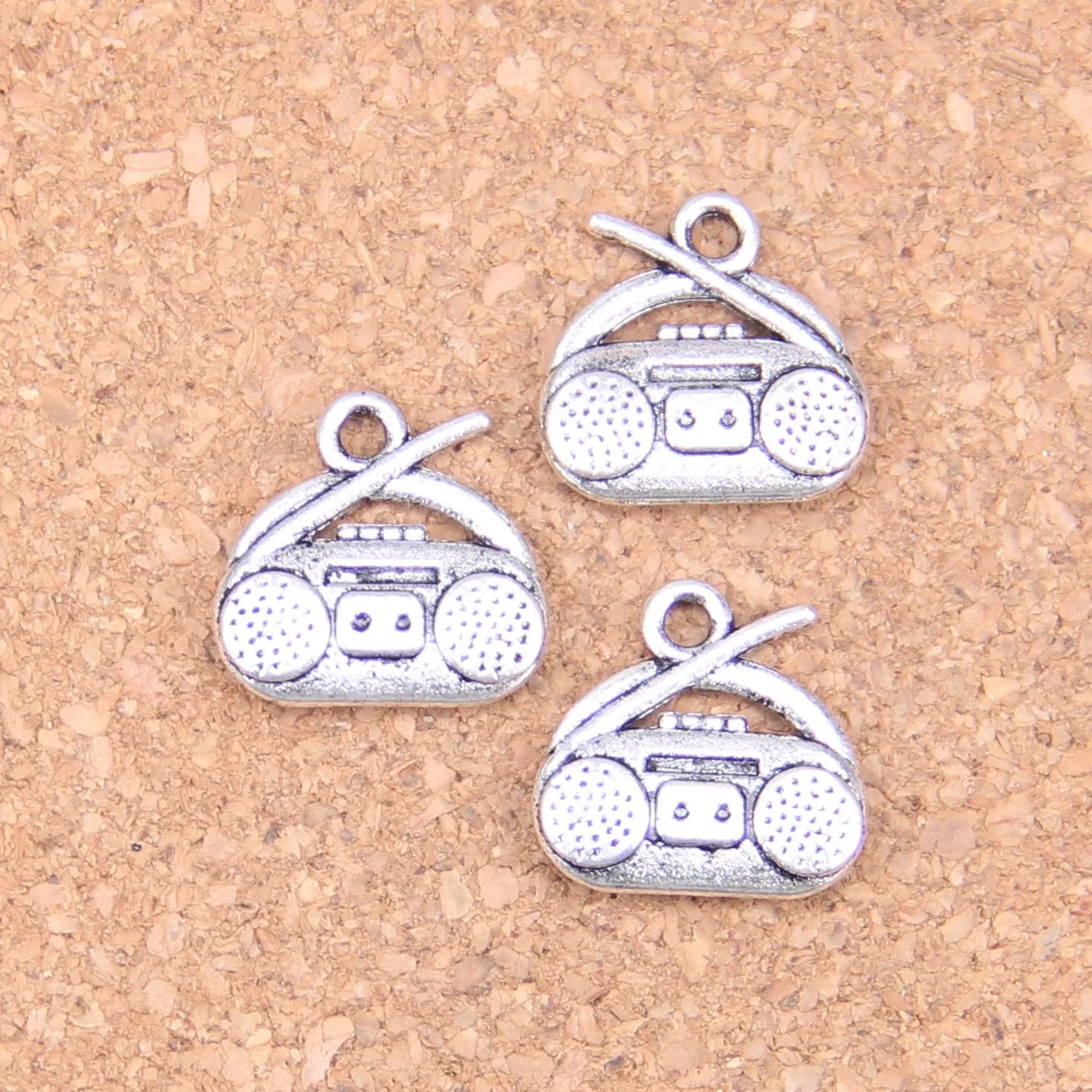 16pcs Charms radio retro boombox 14x15mm Antique Pendants,Vintage Tibetan Silver Jewelry,DIY for bracelet necklace
