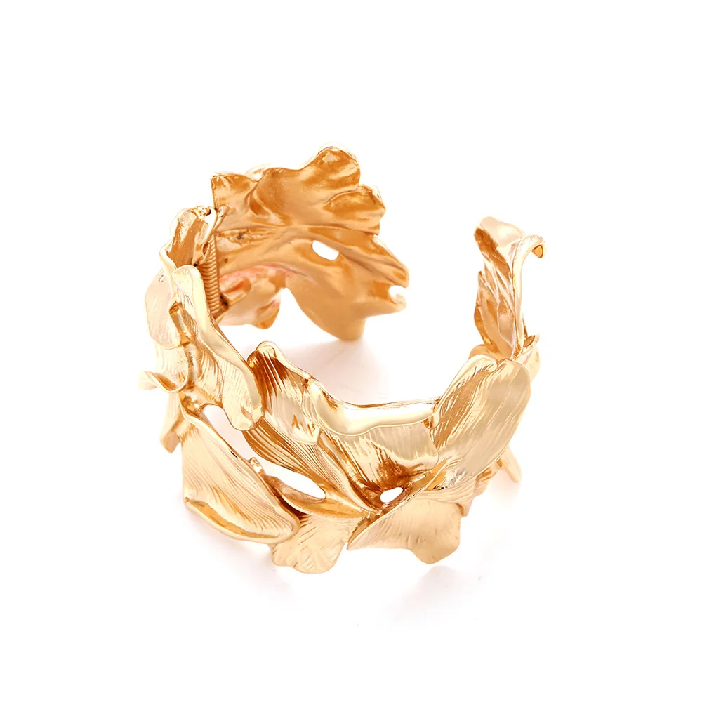 Женский браслет с поднятыми листьями ZA широкий из металлического сплава в стиле