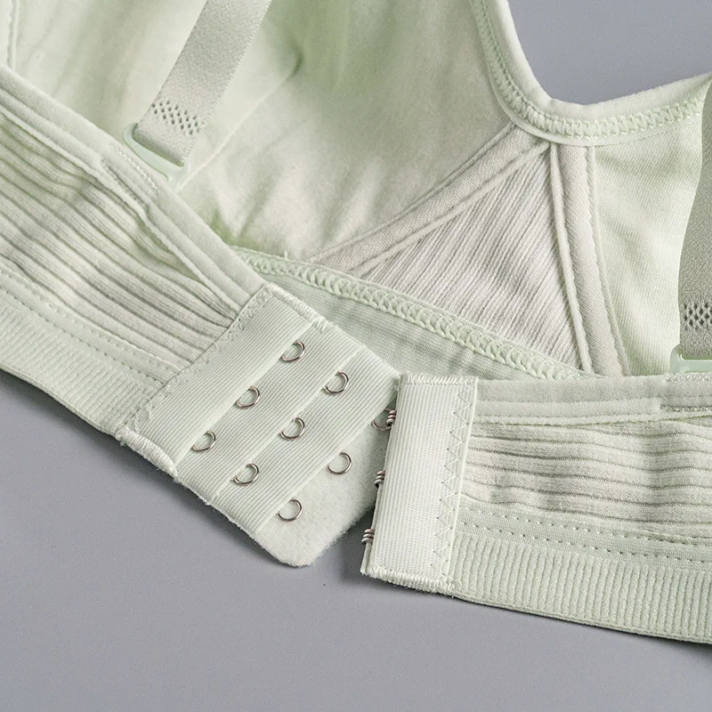 2022 Cotton Underwear Women Cup Bra Gathered Comfort V Brassiere Push Up Lingerie Bralette For Women AB Cup Wireless Bra