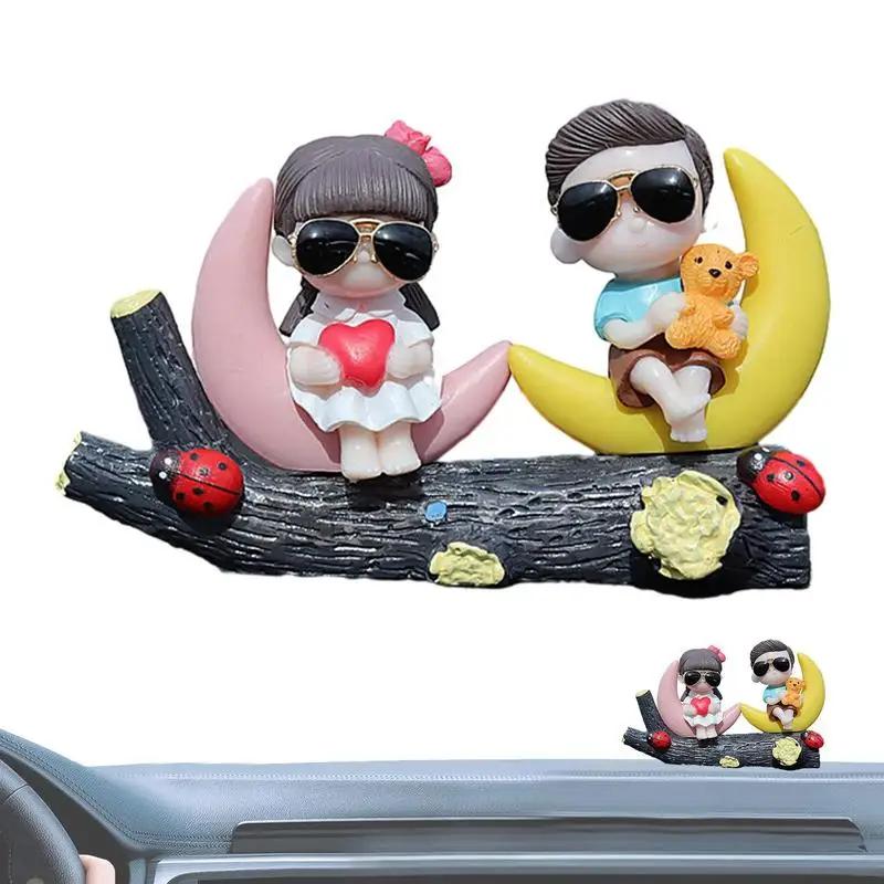 

Украшения для двоих для автомобильной приборной панели, Симпатичные парные куклы для украшения салона автомобиля, смола, парные фигурки как для интерьера автомобиля, пара
