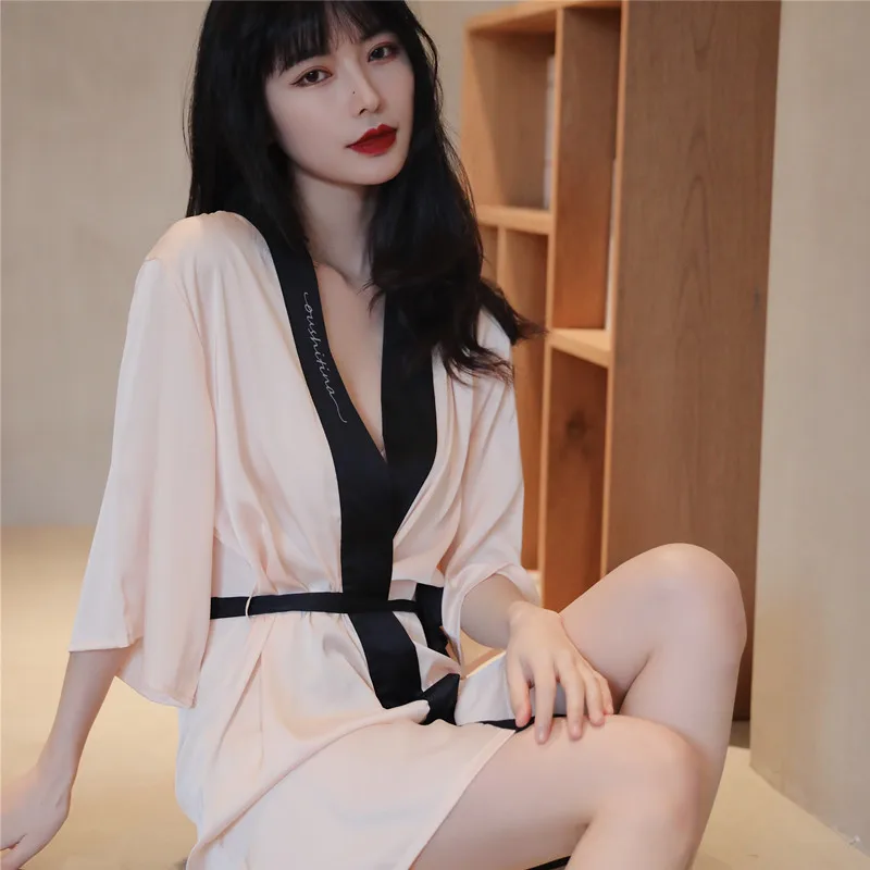 Spring/Summer 2023 new sexy seduction ice silk nightgown women's short sleeve pajamas casual plus-size loungewear