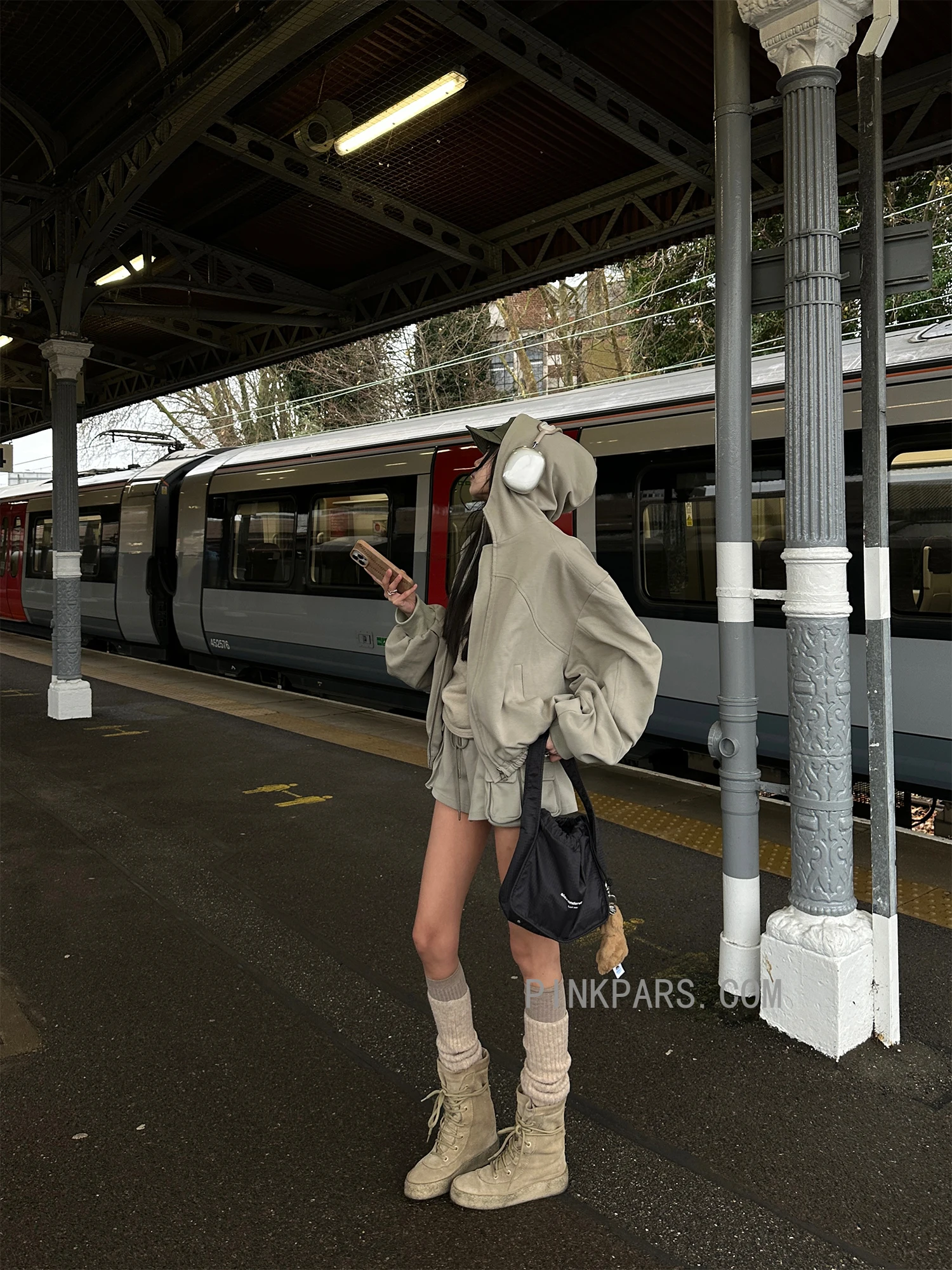 Женские шорты-карго цвета хаки Warden Edge свободный дизайн с высокой талией и 3D