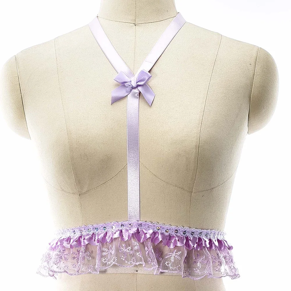 

Бюстгальтер на бретелях для груди в готическом стиле