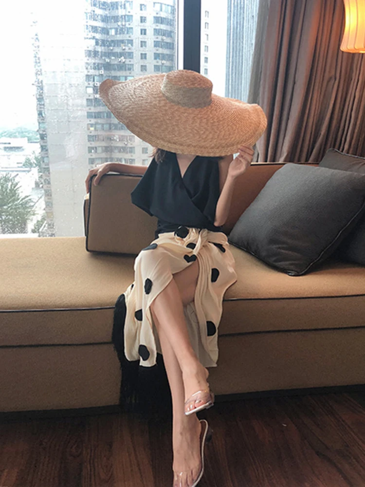 Женская Асимметричная юбка в горошек DEAT винтажная свободная черная лето 2022 | Юбки