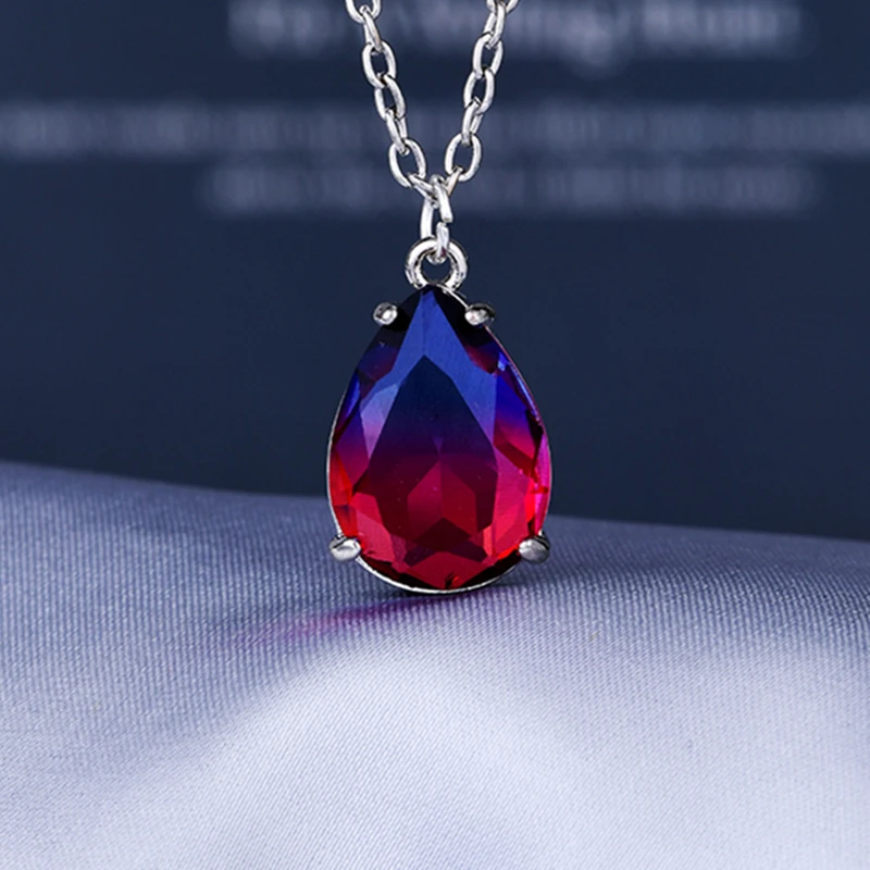 

2022 Glamour Women's Temperament Jewelry Drop Shape Two Tone Crystal Pendant Necklace for Women Wedding Engagement Necklaces