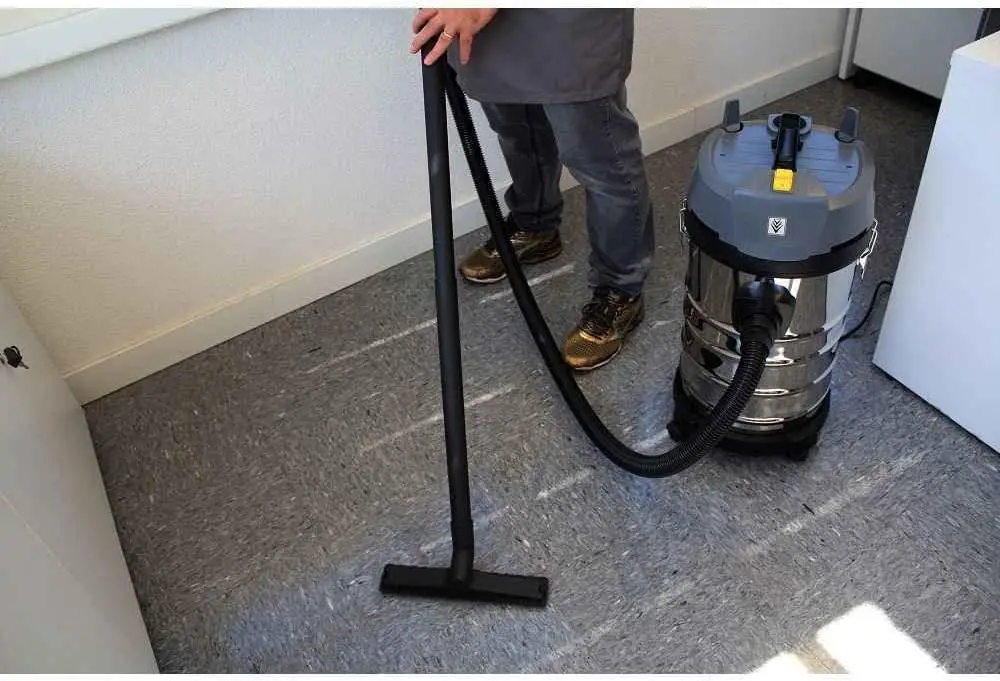 Пылесос и жидкость 1600W NT 3000 200v