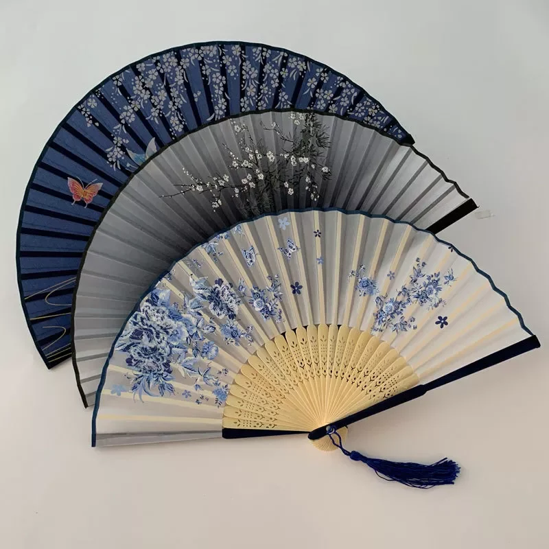 

Vintage Style Silk Folding Fan Chinese Japanese Pattern Art Craft Gift Home Decoration Ornaments Dance Hand Fan