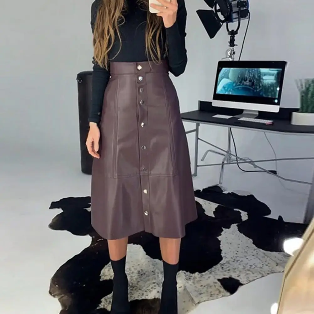 

Юбка женская трапециевидная из экокожи, с разрезом спереди, на пуговицах