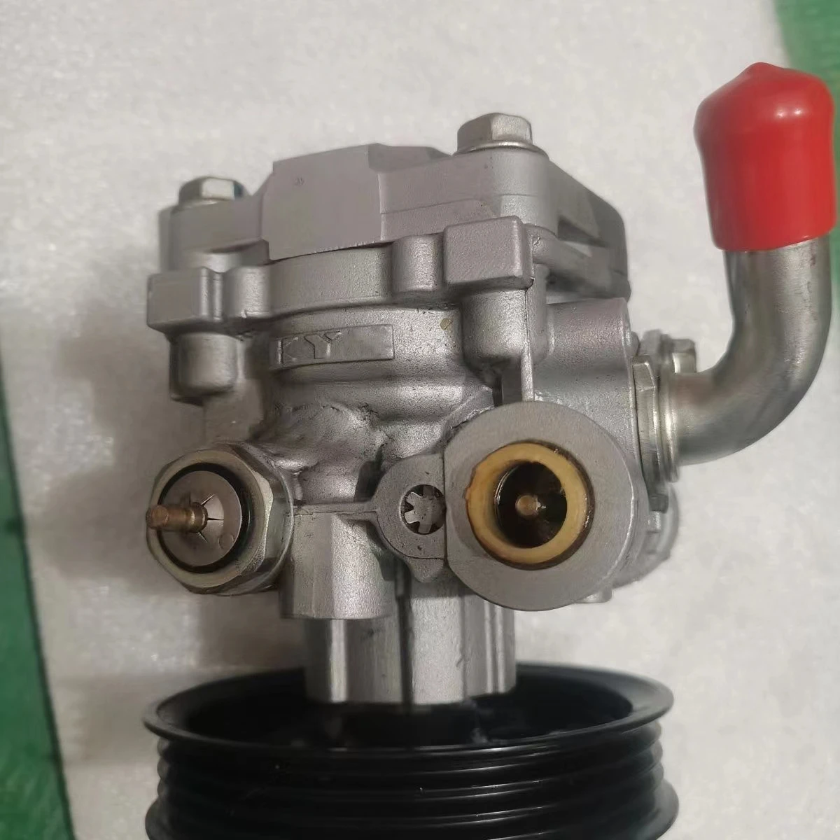 Автозапчасти Насос гидроусилителя руля для Mitsubishi Pajero Montero V23 V43 6G72 V45 6G74 MR267662