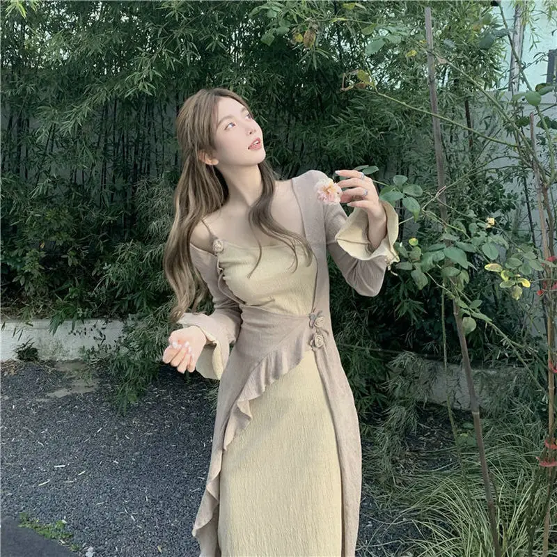 

Новинка 2022, высококачественный весенне-осенний женский кардиган с длинным рукавом для отдыха + жилет на бретелях, модный костюм из двух предметов