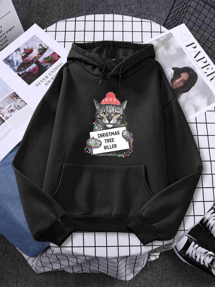 Женский пуловер с принтом ёлки круглым вырезом