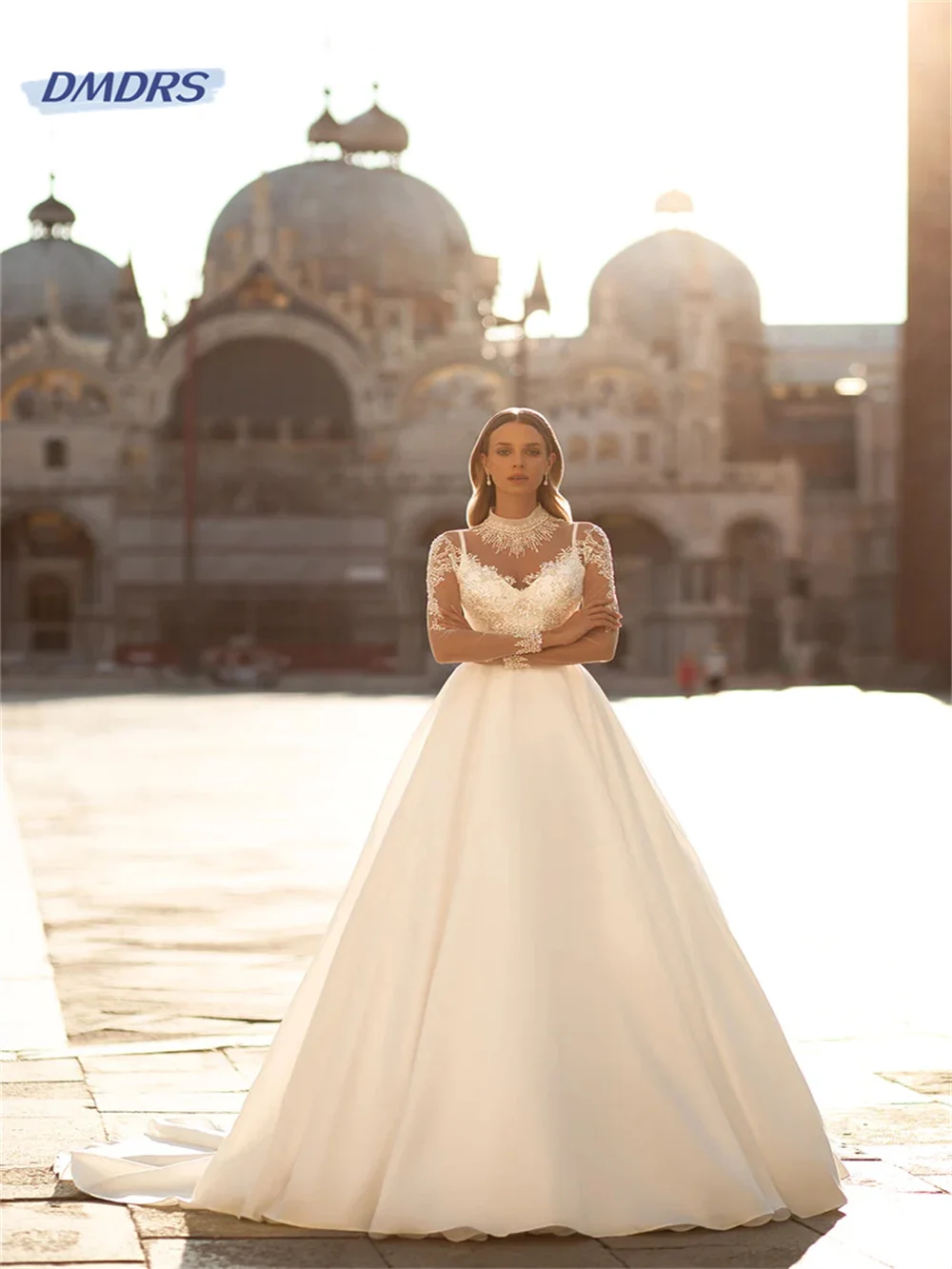 

Romantic Detachable Sleeve Sequins Wedding Gown Pastrol Appliques Floor-length Dress For Bride Illusion Vestidos De Novia