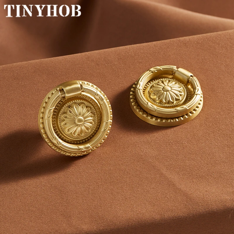 

Мебельная ручка TINYHOB золотая