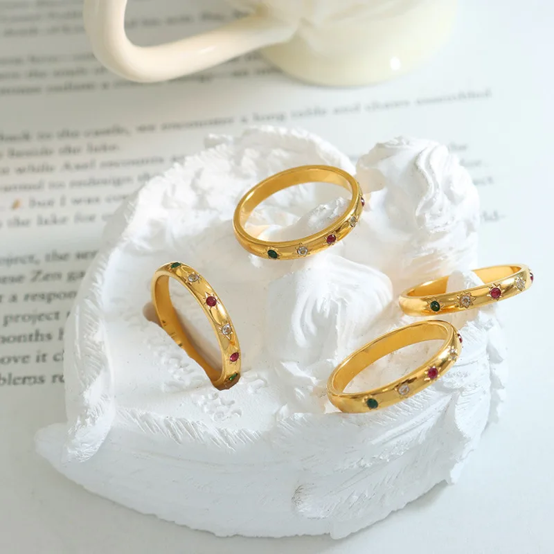 

Fashion Luxury Color Zircon Inlaid Rings For Women Men Geometric Retro Stainless Steel Ring Accessoires Couple Vintage Jewelry