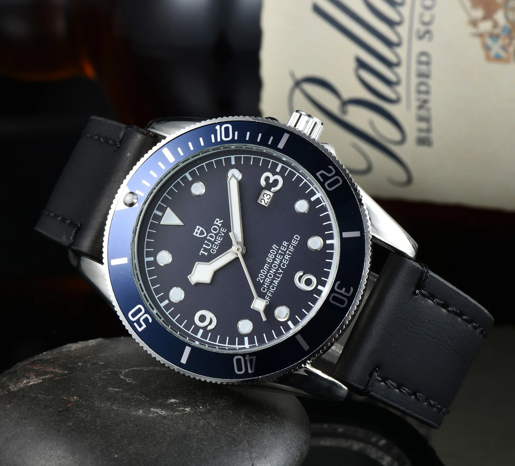 

Часы TUDOR Мужские кварцевые с простым циферблатом, люксовые водонепроницаемые светящиеся с автоматической датой и кожаным ремешком, с пряжкой, 3 бар