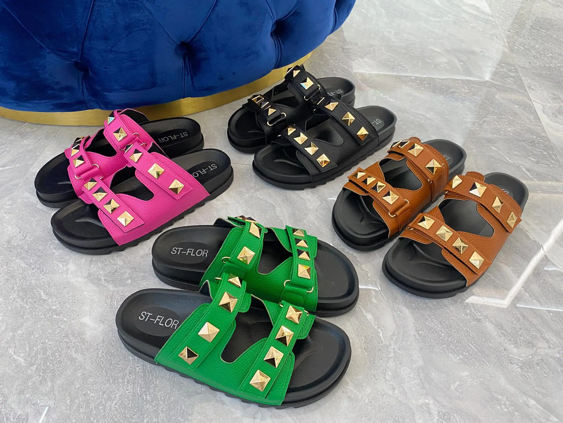 2023 European and American Fashion Rivet Non-Slip Double Buckle Women's Flat Sandals Slippers