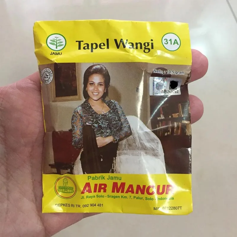 Фото 10 пакетов Pabrik Jamu Air Mancur Tapel Wangi 10,5г №1