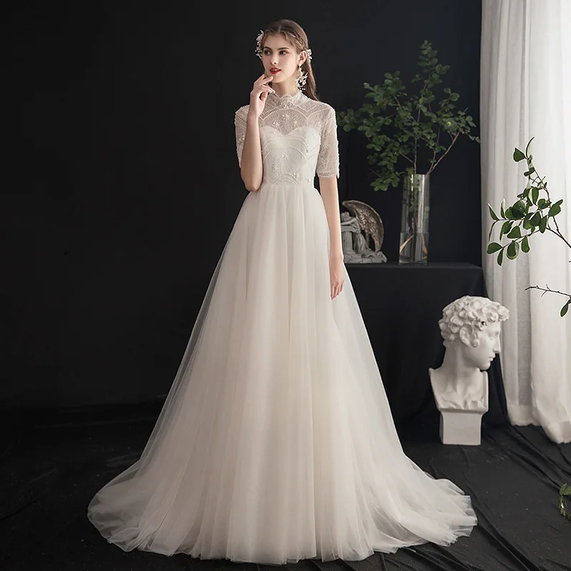 

Charmingbridal Romantic A-line Halter Neckline Beaded Wedding Dresses Half Sleeve Illusion Lace Bridal Gowns White 2022