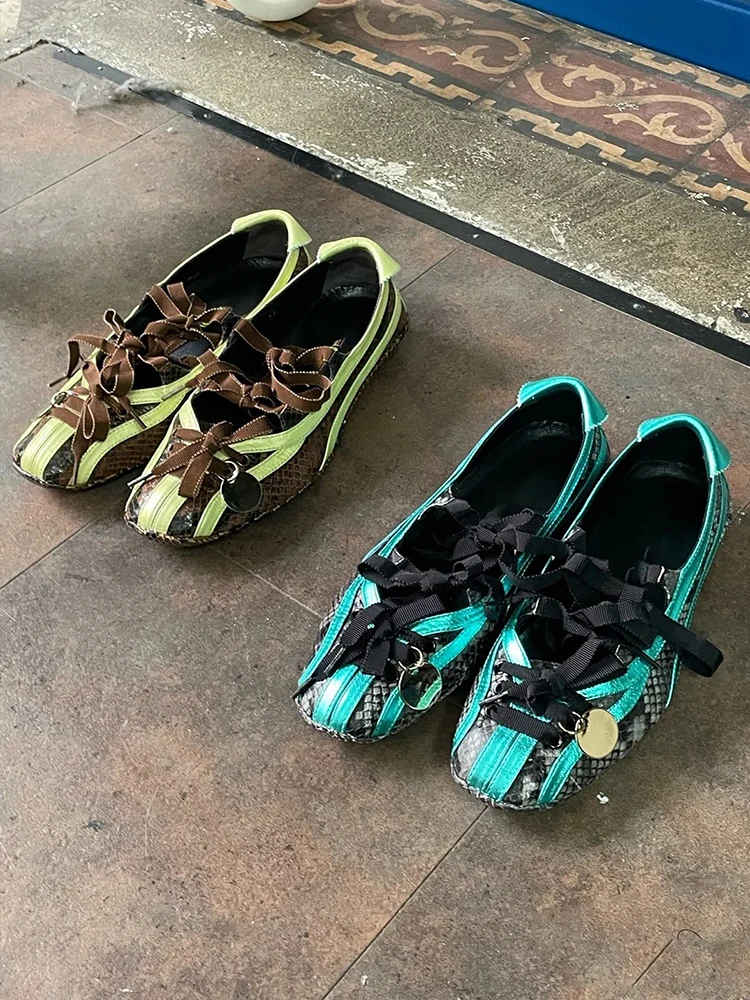 Балетки женские с квадратным носком на плоской подошве