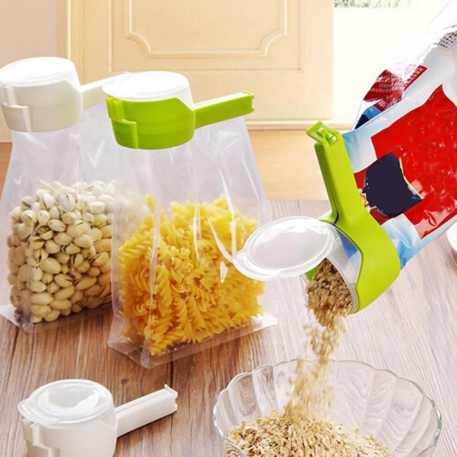 

Snack Sealing Clip Fresh Keeping Clamp Plastic Helper Saver Travel Kitchen Gadget Seal Pour Food Storage Multi-function Bag Clip
