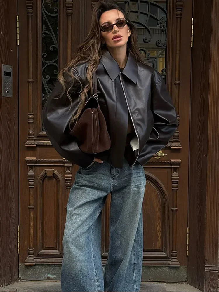 Шоколадная новая эластичная куртка из искусственной кожи женская модная