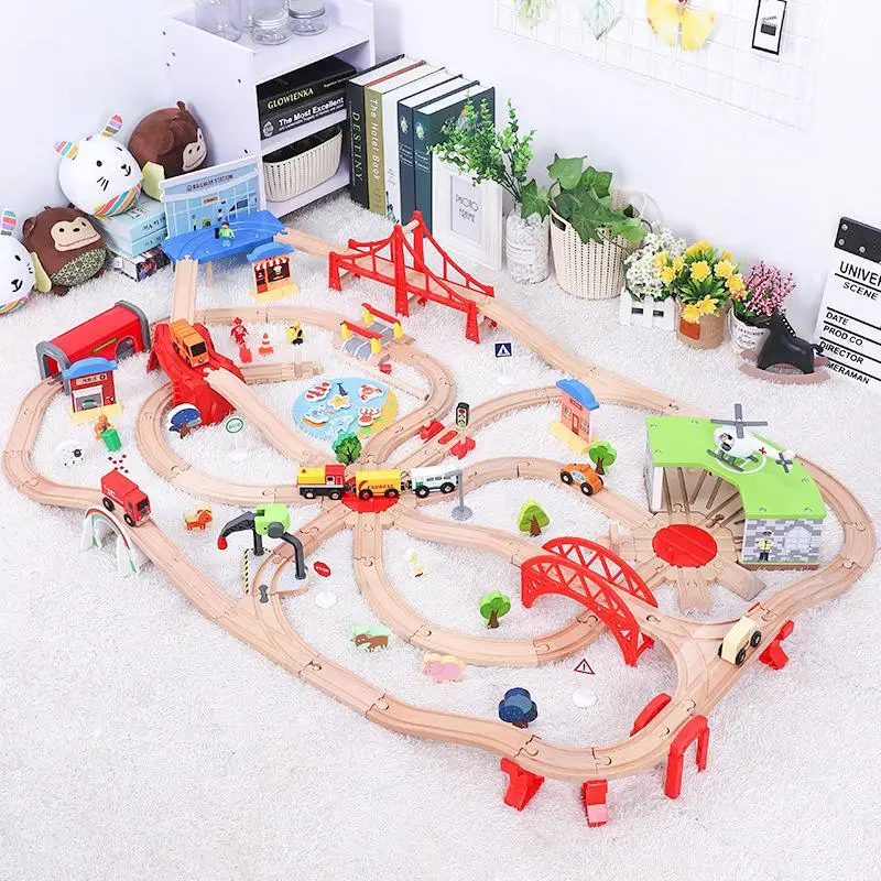 

Деревянный трек, игрушечный поезд, высокоскоростная железнодорожная станция, парковочный костюм, слот для автомобиля, гараж, магнитный Электрический поезд, детская игрушка