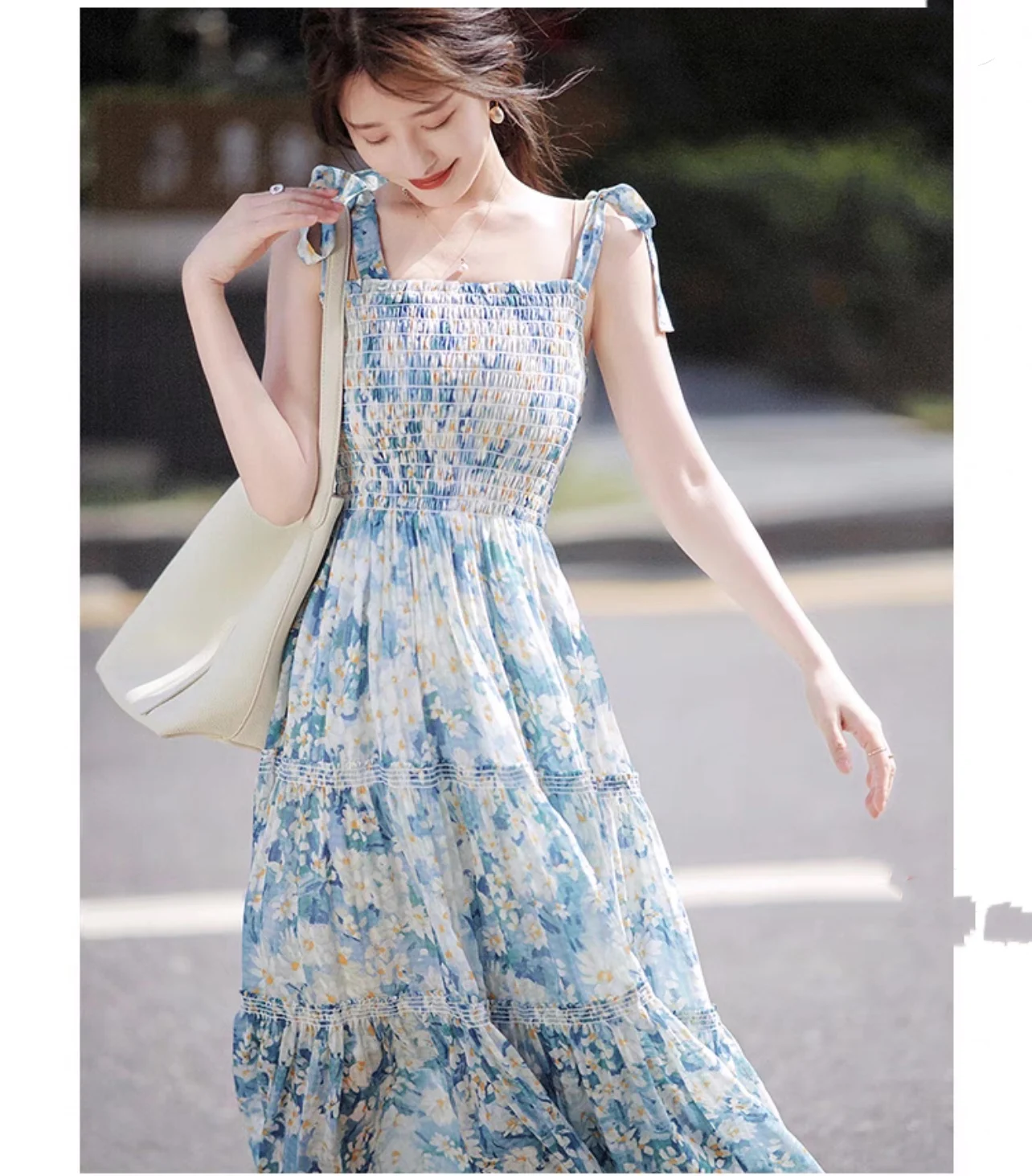 

Женская одежда весна-лето 2023, Модное Новое платье с цветочным принтом на бретелях и квадратным вырезом, 0428