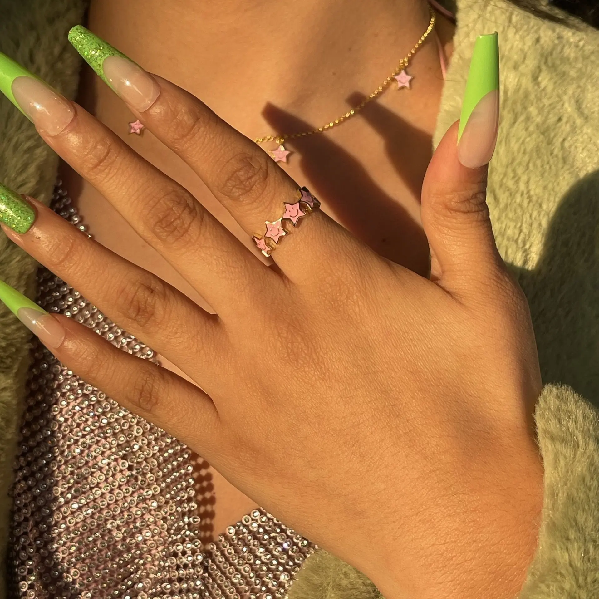 

Sweet Cute Star Smiley Face Rings for Women Gold Plated Enamel Pink Star Smile Finger Rings Charm Fashion Party Jewelry Gifts