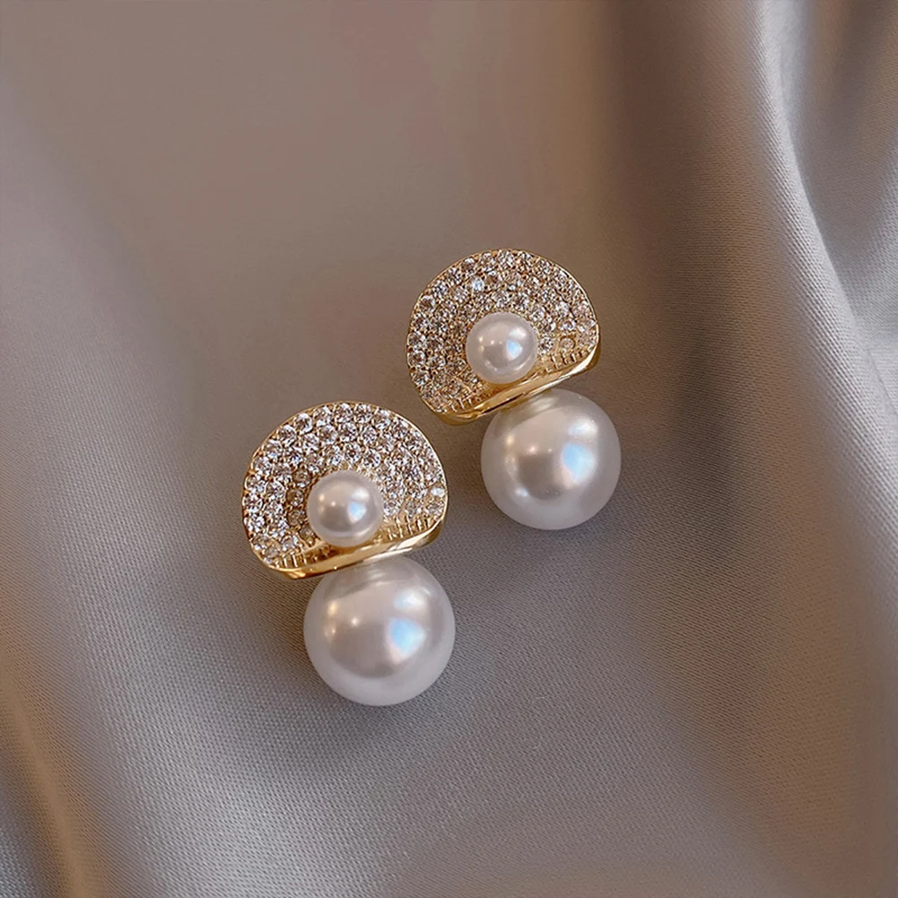 

Engagement Earrings Pearl Earrings Geometric Stud Bride Wedding Gift Jewelry Drop Earrings Female Accessories Alloy Earrings