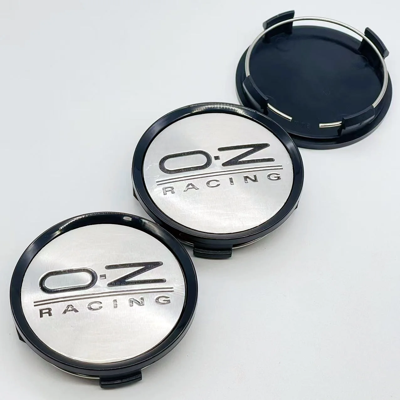 

4 шт. 3D 74 мм 75 мм накладки на центральные колпачки колесных дисков для автомобиля, 65 мм, эмблема OZ, наклейки, декоративные аксессуары