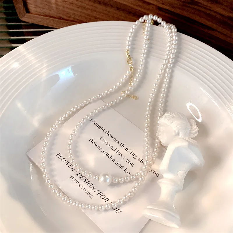 

Женское Ожерелье с имитацией жемчуга, белое колье на цепочке до ключицы, модные аксессуары, бижутерия