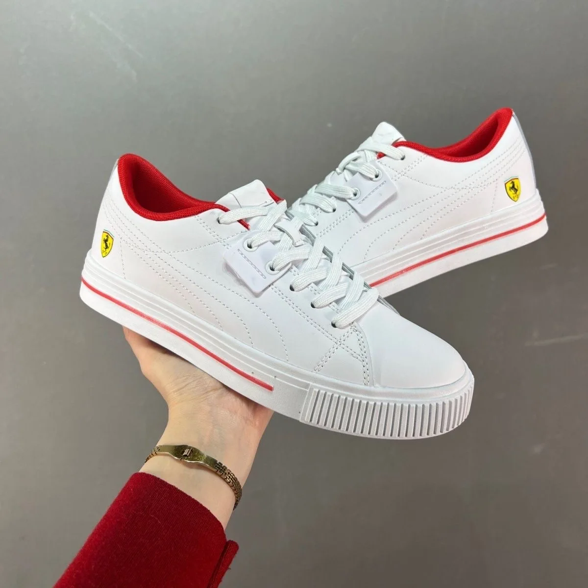 

2023 Four seasons new all-match leather Ferraris BMWs sneakers sports casual comfortable fashion shoes