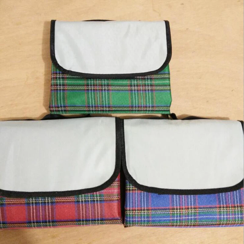

2Pcs Waterproof Foldable Camping Picnic Plaid Beach cloth Outdoor Table cloth